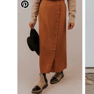 NWT Roolee Chevalier Button Skirt